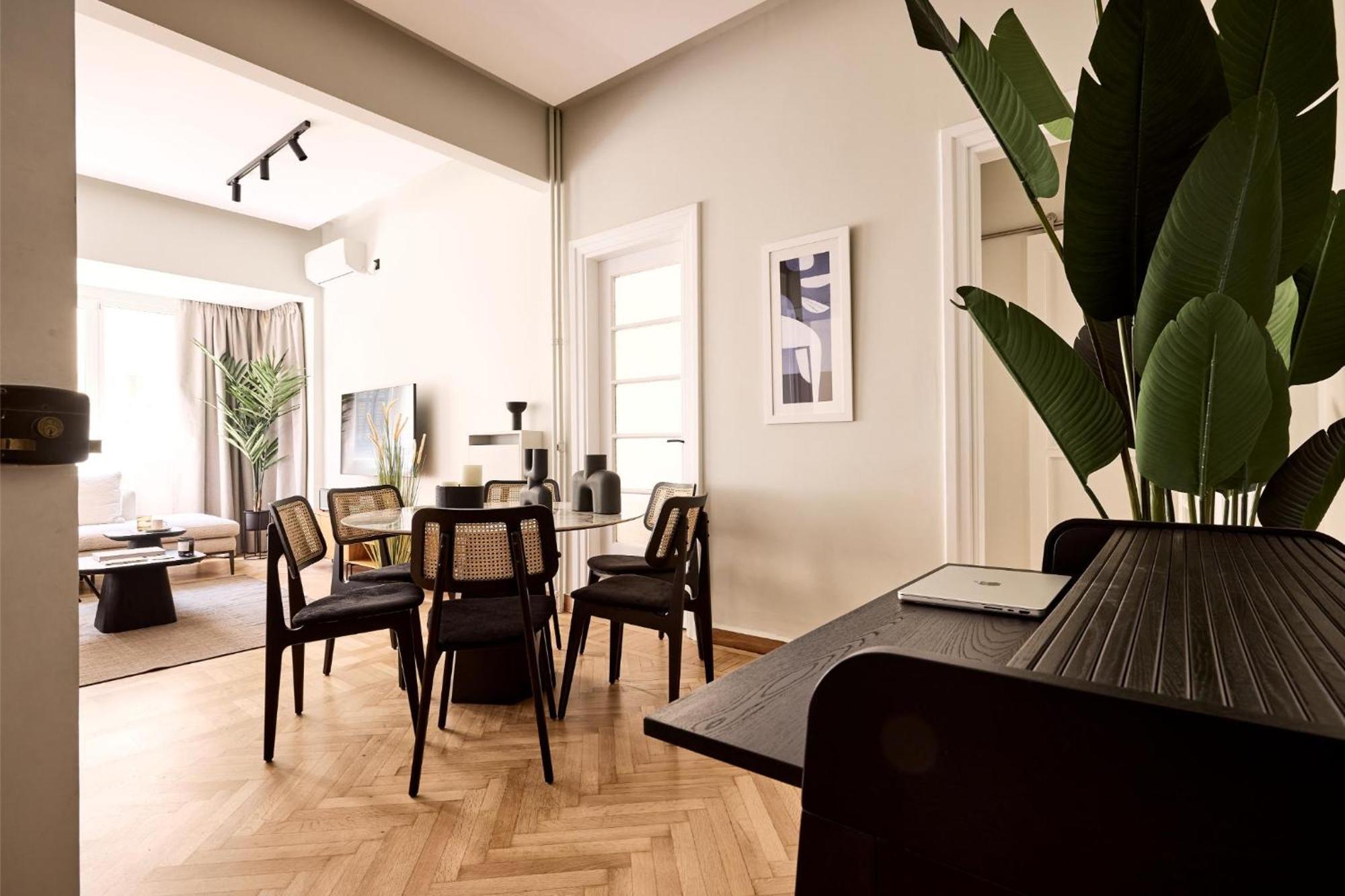 Lime Residences, Syntagma By Aura Homes Athens Room photo